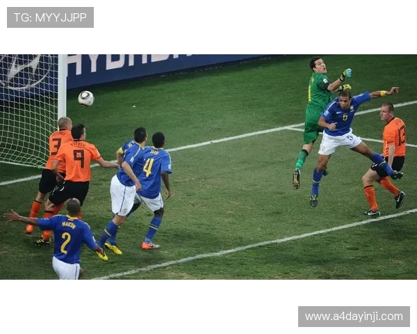 巴西世界杯荷兰对阵墨西哥惊险比赛回顾及精彩瞬间解析